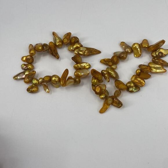 Yellow shell stretchy bracelets - Picture 3 of 4